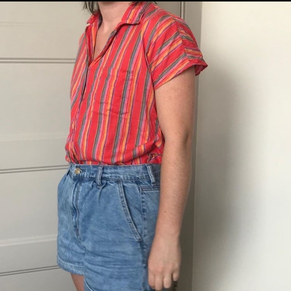dress dujour Tops - Rainbow Shirt